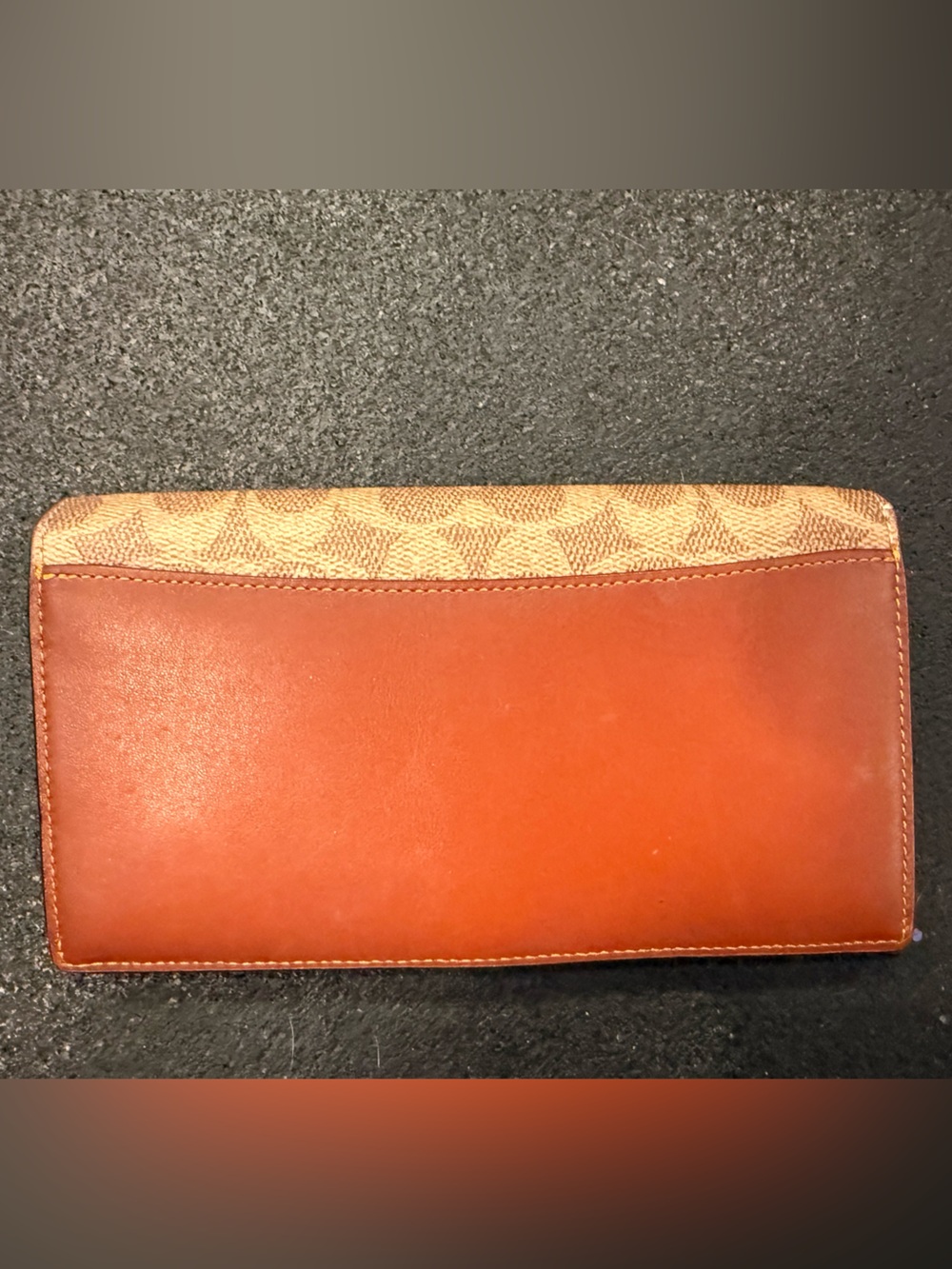 Coach Wallet - Picture 4 of 4